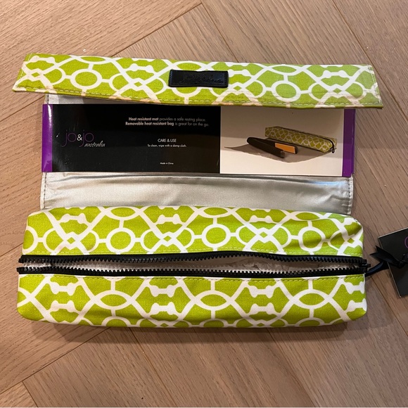 BNWT STYLING TOOL BAG AND HEAT MAT - Picture 6 of 7